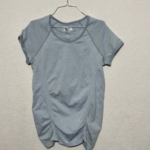 Athleta shirt size XL